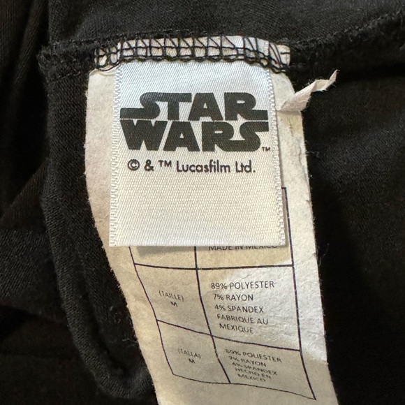 Star Wars Womens Shirt w/Rhinestone Lightsabers sz Medium - Picture 4 of 4